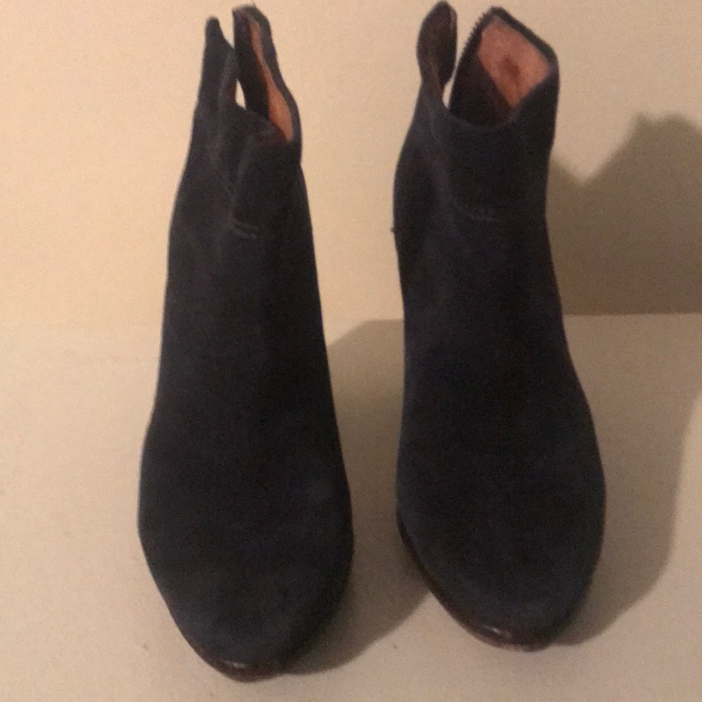 Navy Ankle booties